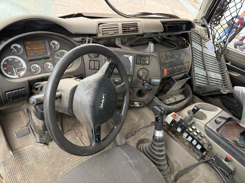 Leasing de DAF CF 85.460 8X4 EURO 5 - FULL STEEL SUSP. - MANUAL GEAR - BIG AXLES + VDL HOOKLIFT DAF CF 85.460 8X4 EURO 5 - FULL STEEL SUSP. - MANUAL GEAR - BIG AXLES + VDL HOOKLIFT: foto 10