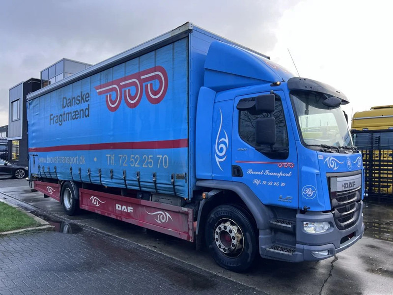 DAF LF 250 4X2 EURO 6 418.609KM BOX 8.5M ZEPRO LOAD LIFT - Camión lona: foto 3 DAF LF 250 4X2 EURO 6 418.609KM BOX 8.5M ZEPRO LOAD LIFT - Camión lona: foto 3