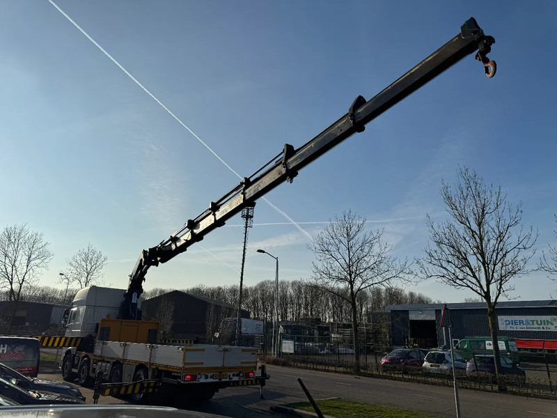 DAF XF 460 8X2 - EURO 6 + HIAB 855 EP-6 + REMOTE + STEERING AXLE - Camión grúa: foto 4 DAF XF 460 8X2 - EURO 6 + HIAB 855 EP-6 + REMOTE + STEERING AXLE - Camión grúa: foto 4