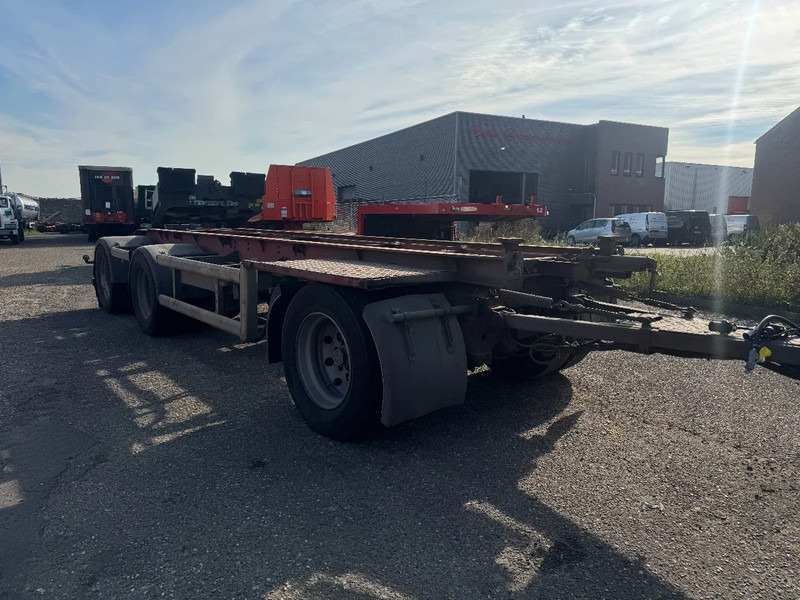 Floor FLA 3-101 3X BPW AXLE APK TÜV TILL 06-2026 - Remolque portacontenedore/ Intercambiable: foto 4 Floor FLA 3-101 3X BPW AXLE APK TÜV TILL 06-2026 - Remolque portacontenedore/ Intercambiable: foto 4