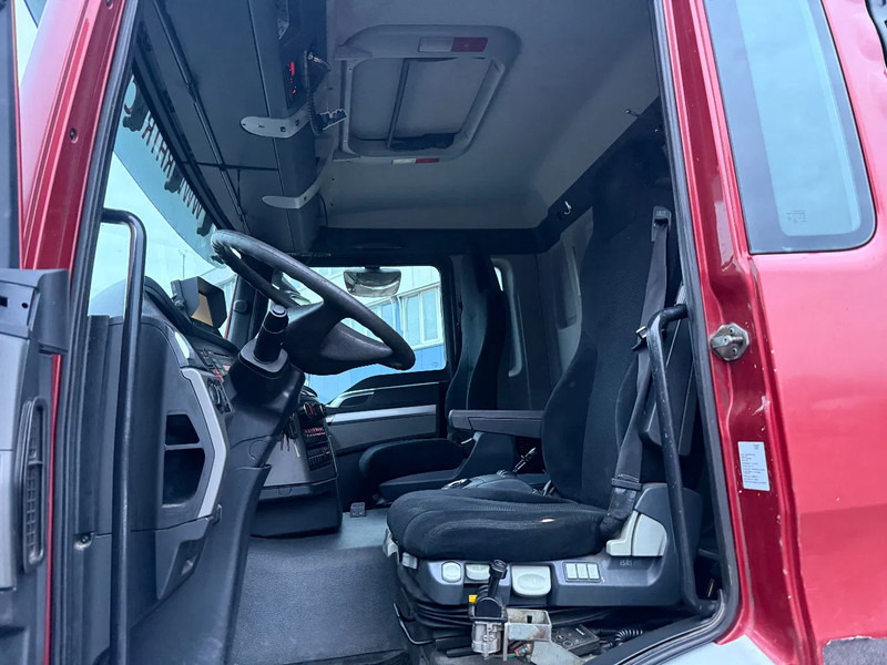 Leasing de MAN TGS 35.480 8X4 + HMF 2420-K3 REMOTE + TIPPER MAN TGS 35.480 8X4 + HMF 2420-K3 REMOTE + TIPPER: foto 16 Leasing de MAN TGS 35.480 8X4 + HMF 2420-K3 REMOTE + TIPPER MAN TGS 35.480 8X4 + HMF 2420-K3 REMOTE + TIPPER: foto 16