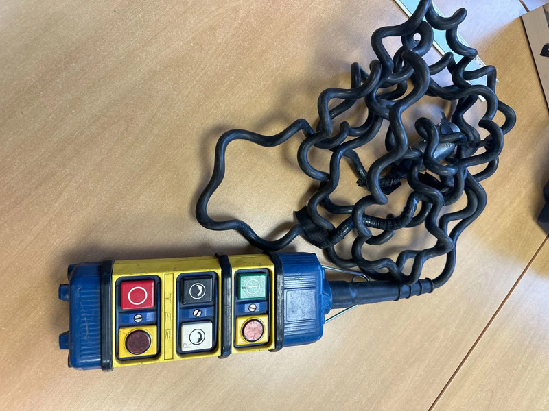 Nooteboom MCO-48-03V/L, 3 AXLE STEERINGDUBBLE EXTENDABLE 2 X 5,5 METER - Semirremolque góndola rebajadas: foto 5 Nooteboom MCO-48-03V/L, 3 AXLE STEERINGDUBBLE EXTENDABLE 2 X 5,5 METER - Semirremolque góndola rebajadas: foto 5