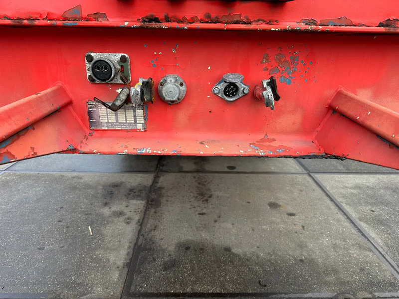 Semirremolque góndola rebajadas Nooteboom OSDBAZ-41-VV 3,3 METER EXTENDABLE, 3 AXLE STEERING: foto 19 Semirremolque góndola rebajadas Nooteboom OSDBAZ-41-VV 3,3 METER EXTENDABLE, 3 AXLE STEERING: foto 19