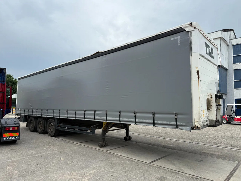 Schmitz Cargobull 3 AXLE + COIL - DISC BRAKES + SLIDING ROOF - Semirremolque lona: foto 3 Schmitz Cargobull 3 AXLE + COIL - DISC BRAKES + SLIDING ROOF - Semirremolque lona: foto 3