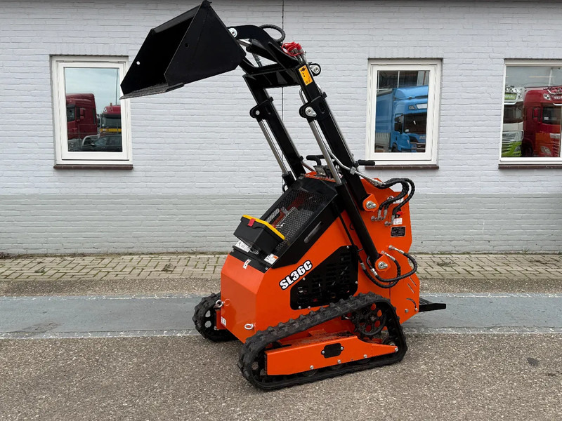 Skid steer loader SL36C - NEW & UNUSED! - Minicargadora de cadenas: foto 2 Skid steer loader SL36C - NEW & UNUSED! - Minicargadora de cadenas: foto 2