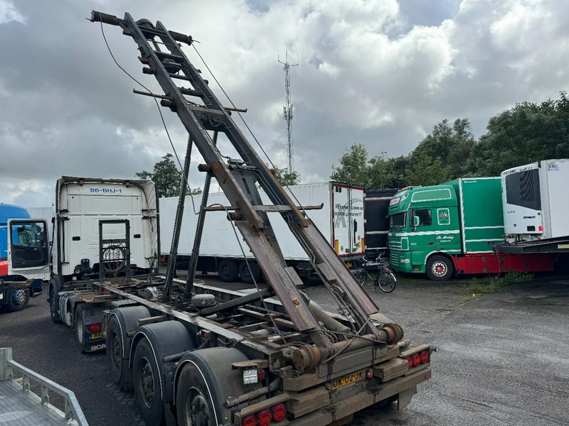 Van Hool CABLE AND KIPPING SYSTEM 3X BPW AXLE FRONT LIFTING - Semirremolque portacontenedore/ Intercambiable: foto 4 Van Hool CABLE AND KIPPING SYSTEM 3X BPW AXLE FRONT LIFTING - Semirremolque portacontenedore/ Intercambiable: foto 4