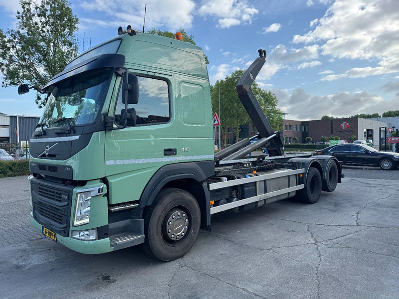 Volvo FM 410 6X2 EURO 6 VDL 21T HOOK - Camión multibasculante: foto 1 Volvo FM 410 6X2 EURO 6 VDL 21T HOOK - Camión multibasculante: foto 1