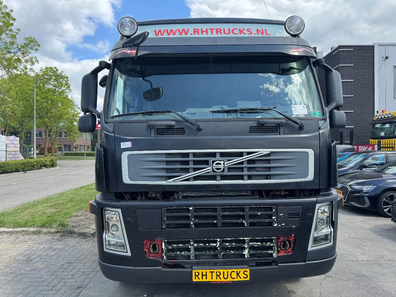Volvo FM 440 8X4 EURO 5 + CABELLIFT TIPPER - Camión multibasculante: foto 3 Volvo FM 440 8X4 EURO 5 + CABELLIFT TIPPER - Camión multibasculante: foto 3