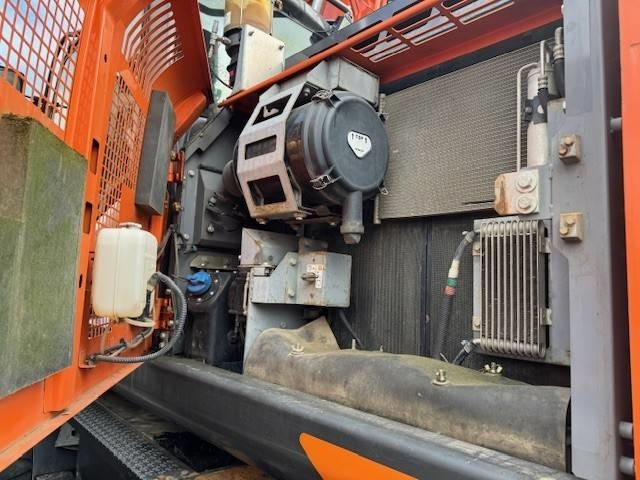 Hitachi ZX 170 W - Excavadora de ruedas: foto 4 Hitachi ZX 170 W - Excavadora de ruedas: foto 4