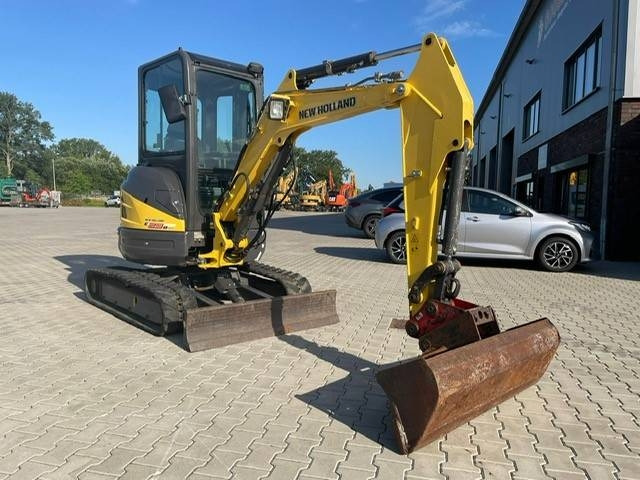 New Holland E 29 B SR - Miniexcavadora: foto 1 New Holland E 29 B SR - Miniexcavadora: foto 1