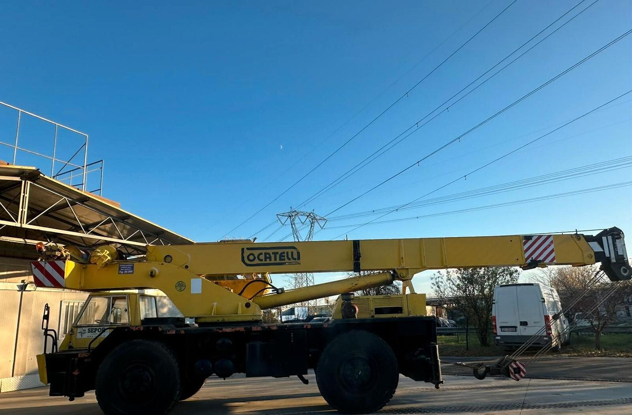 Autogru Locatelli 30 ton - Grúa: foto 5 Autogru Locatelli 30 ton - Grúa: foto 5