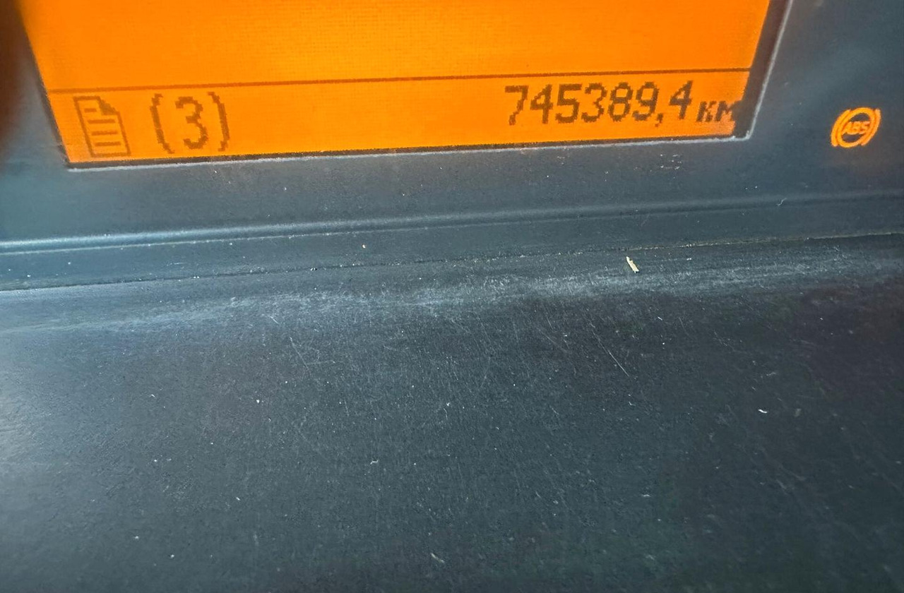 Leasing de Trattore stradale Volvo FH 12 500 Trattore stradale Volvo FH 12 500: foto 12 Leasing de Trattore stradale Volvo FH 12 500 Trattore stradale Volvo FH 12 500: foto 12