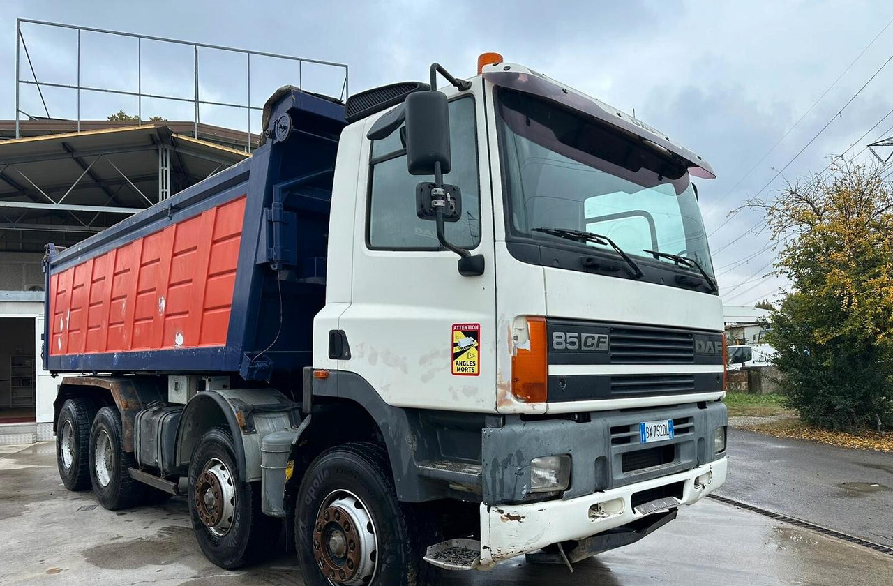 Daf CF 430 4 assi ribaltabile - Camión volquete: foto 3 Daf CF 430 4 assi ribaltabile - Camión volquete: foto 3