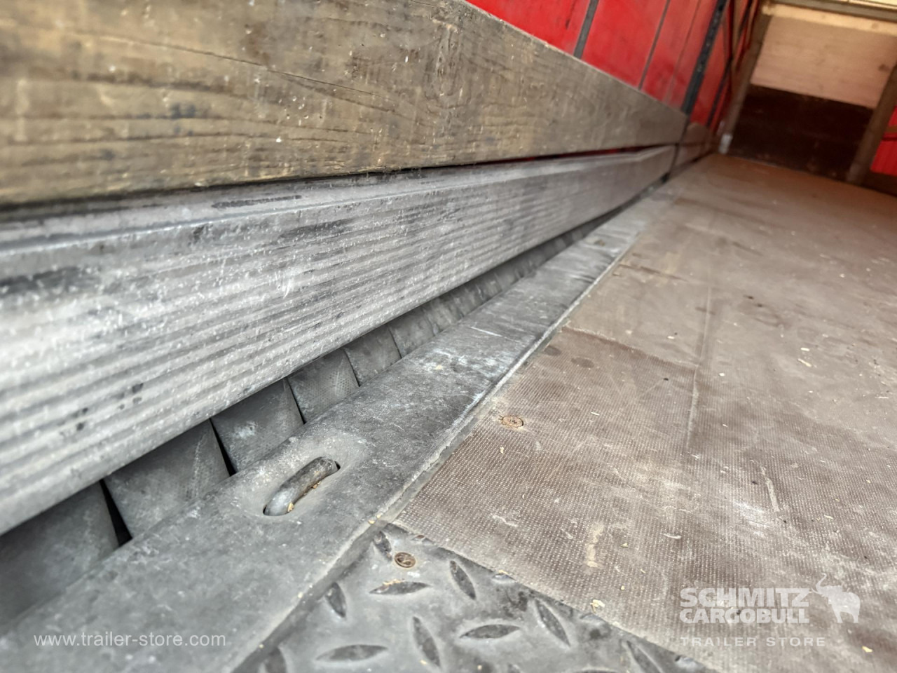 SCHMITZ Curtainsider Standard - Semirremolque lona: foto 2 SCHMITZ Curtainsider Standard - Semirremolque lona: foto 2