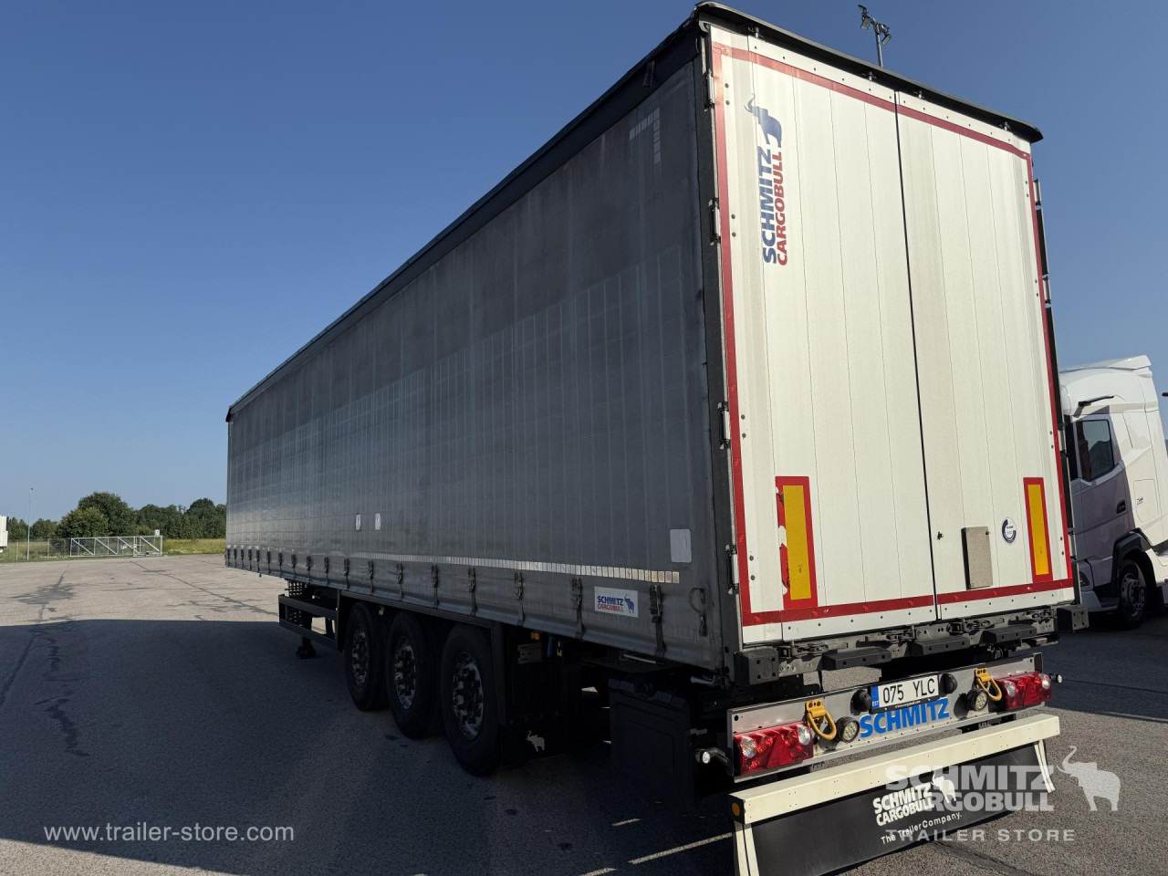 SCHMITZ Curtainsider Standard - Semirremolque lona: foto 1 SCHMITZ Curtainsider Standard - Semirremolque lona: foto 1