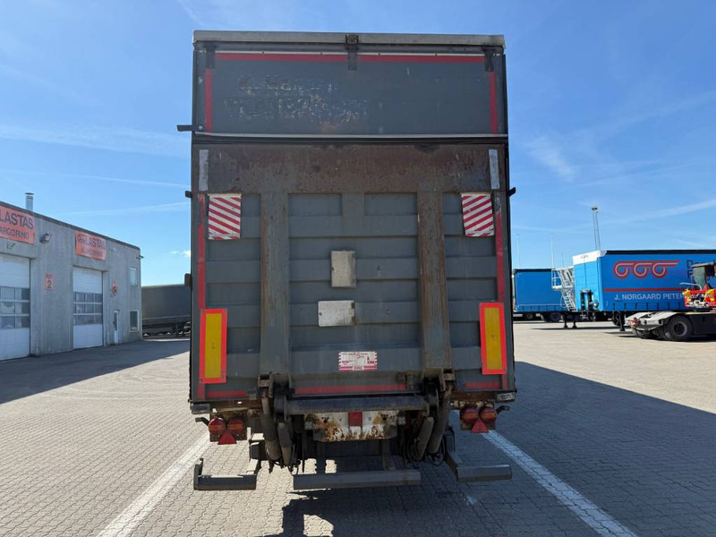 Krone 3-axle Curtainsider/Planenauflieger/Gardintrailer - Semirremolque lona: foto 4 Krone 3-axle Curtainsider/Planenauflieger/Gardintrailer - Semirremolque lona: foto 4