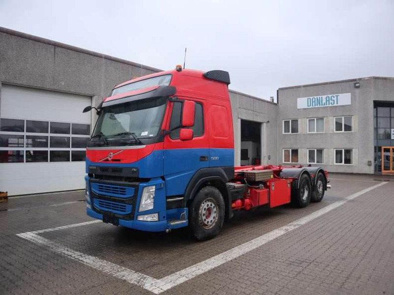 Volvo FM 500 EURO 6 - Camión con equipo de cable: foto 1 Volvo FM 500 EURO 6 - Camión con equipo de cable: foto 1