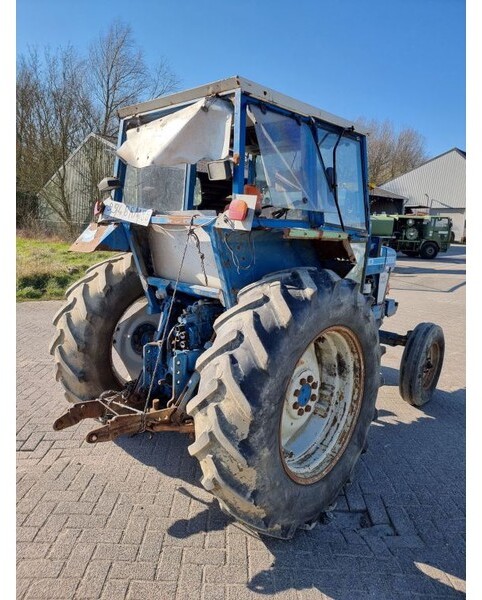 Ford 5610 - Tractor: foto 4 Ford 5610 - Tractor: foto 4
