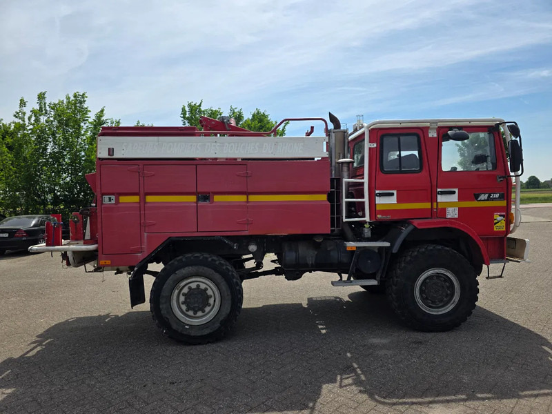 Renault M210 M210 - Camión de bomberos: foto 4 Renault M210 M210 - Camión de bomberos: foto 4
