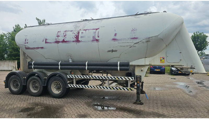 SPITZER Eurovrac Silo 43m3 - Semirremolque cisterna: foto 2 SPITZER Eurovrac Silo 43m3 - Semirremolque cisterna: foto 2