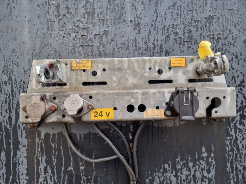 Semirremolque lona Van Hool SAF - DISC: foto 11 Semirremolque lona Van Hool SAF - DISC: foto 11