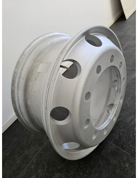 Alcoa 22.5 x 9.00 (200 Pieces in stock) - Llanta para Camión: foto 4 Alcoa 22.5 x 9.00 (200 Pieces in stock) - Llanta para Camión: foto 4