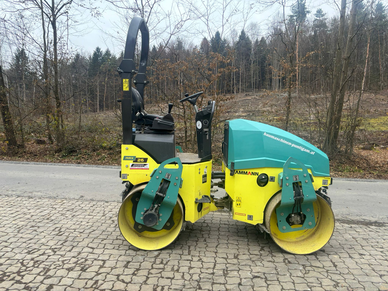 AMMANN ARX 26 - Apisonadora de asfalto: foto 2 AMMANN ARX 26 - Apisonadora de asfalto: foto 2