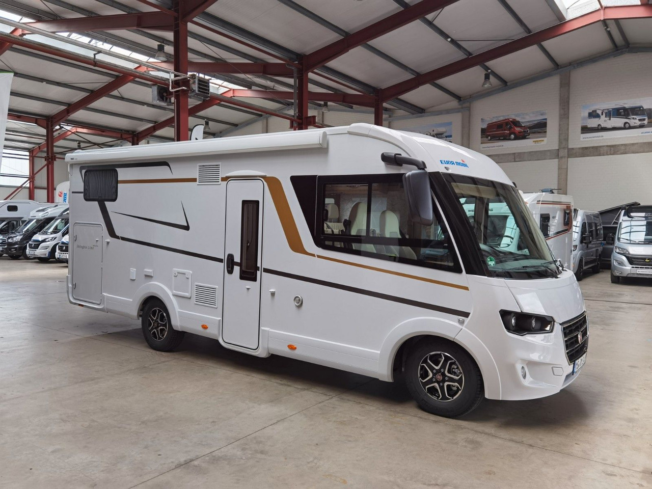 Autocaravana integral Eura Mobil INTEGRA LINE 720 EB /180PS-9G MAXI/ EINZELBETTEN: foto 10 Autocaravana integral Eura Mobil INTEGRA LINE 720 EB /180PS-9G MAXI/ EINZELBETTEN: foto 10