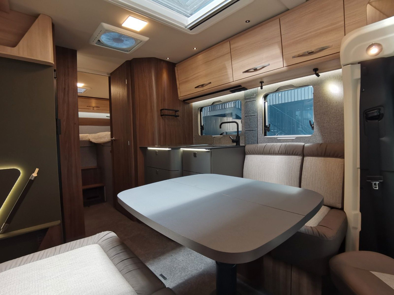 Autocaravana perfilada Eura Mobil PROFILA T 726 EF / -2025-/ MONDIAL PLUS & S-PAKE: foto 16