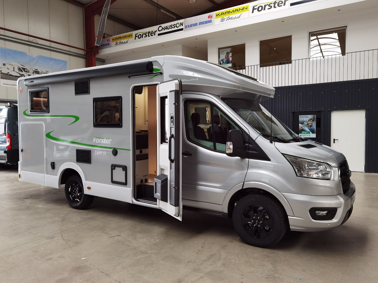 Forster T 669 EBN COUPÈ / -2025-/165PS/ SILVER - EDITION - Autocaravana perfilada: foto 5 Forster T 669 EBN COUPÈ / -2025-/165PS/ SILVER - EDITION - Autocaravana perfilada: foto 5
