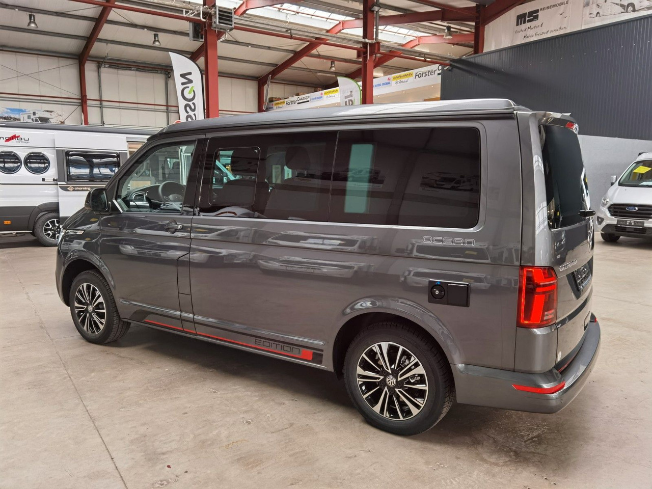 Volkswagen T6.1 CALIFORNIA OCEAN EDITION / DSG / NAVI / ACC - Furgoneta de pasajeros: foto 5 Volkswagen T6.1 CALIFORNIA OCEAN EDITION / DSG / NAVI / ACC - Furgoneta de pasajeros: foto 5