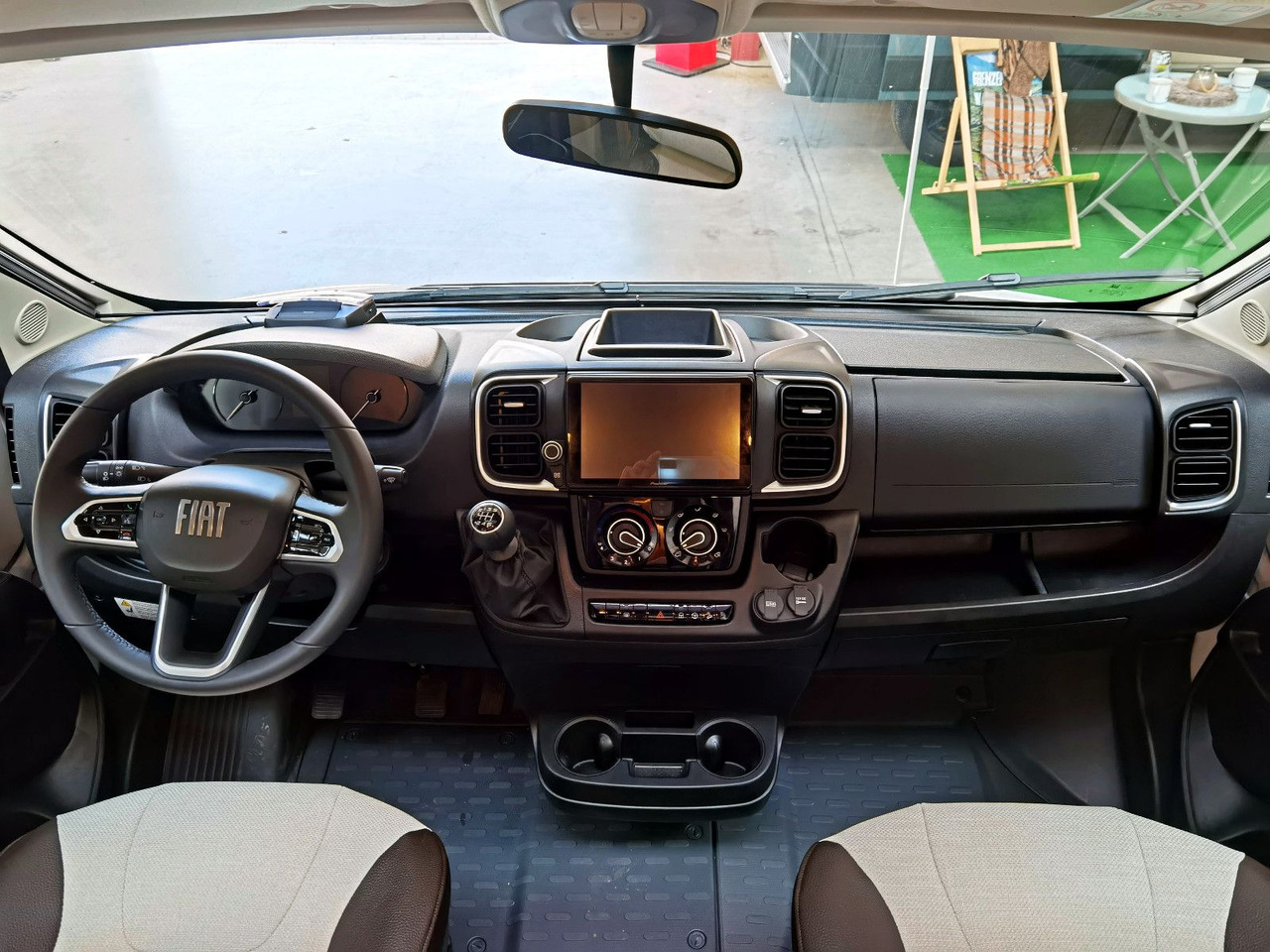 Leasing de  Weinsberg CARACOMPACT 600 MEG EDITION PEPPER /-MODELL 2025 Weinsberg CARACOMPACT 600 MEG EDITION PEPPER /-MODELL 2025: foto 12