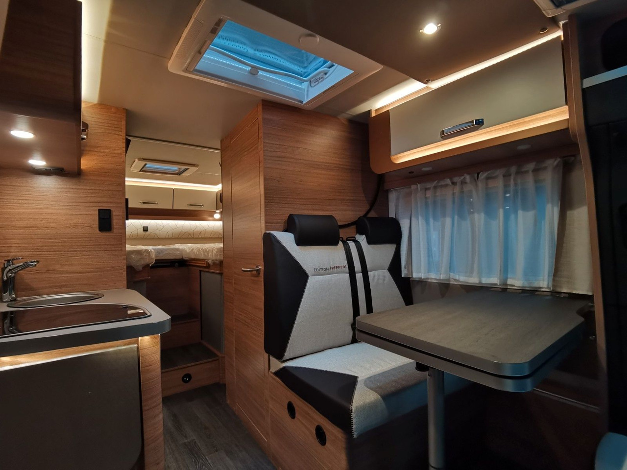 Autocaravana perfilada Weinsberg CARACOMPACT 640 MEG EDITION-PEPPER /-MODELL 2026: foto 21