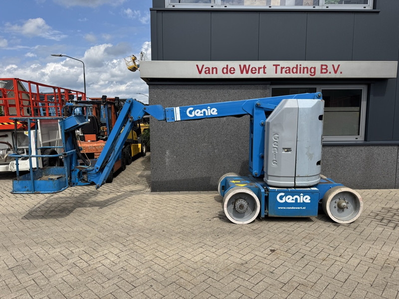 Genie Z-30/20N Knikarmhoogwerker / Arbeitsbuhne 11.15M werkhoogte 1996 - Plataforma articulada: foto 1 Genie Z-30/20N Knikarmhoogwerker / Arbeitsbuhne 11.15M werkhoogte 1996 - Plataforma articulada: foto 1