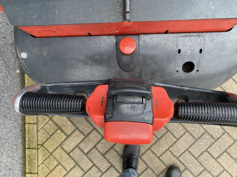 Transpaleta Linde L 14: foto 6 Transpaleta Linde L 14: foto 6