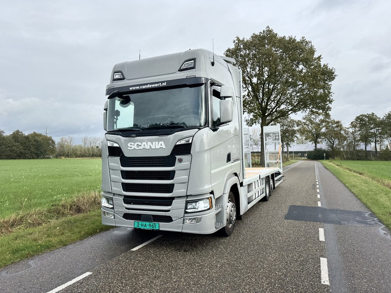 Scania S450 NGS 6X2 Machine Transporter / Oprij Vrachtwagen Euro 6 Automaat - Full Air - 2019 - Camión portavehículos: foto 2 Scania S450 NGS 6X2 Machine Transporter / Oprij Vrachtwagen Euro 6 Automaat - Full Air - 2019 - Camión portavehículos: foto 2