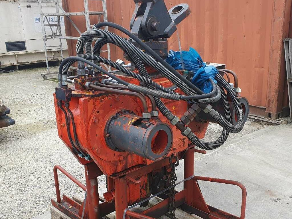 Delmag Tünkers HVB 33/30 vibro hammer - Martillo de hinca de pilotes: foto 1 Delmag Tünkers HVB 33/30 vibro hammer - Martillo de hinca de pilotes: foto 1