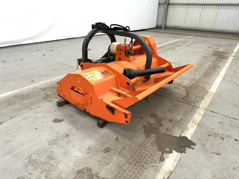 BAB KZ 160 NIEUWSTAAT - ETAT NEUF /KLEPELMAAIER - Segadora: foto 2 BAB KZ 160 NIEUWSTAAT - ETAT NEUF /KLEPELMAAIER - Segadora: foto 2