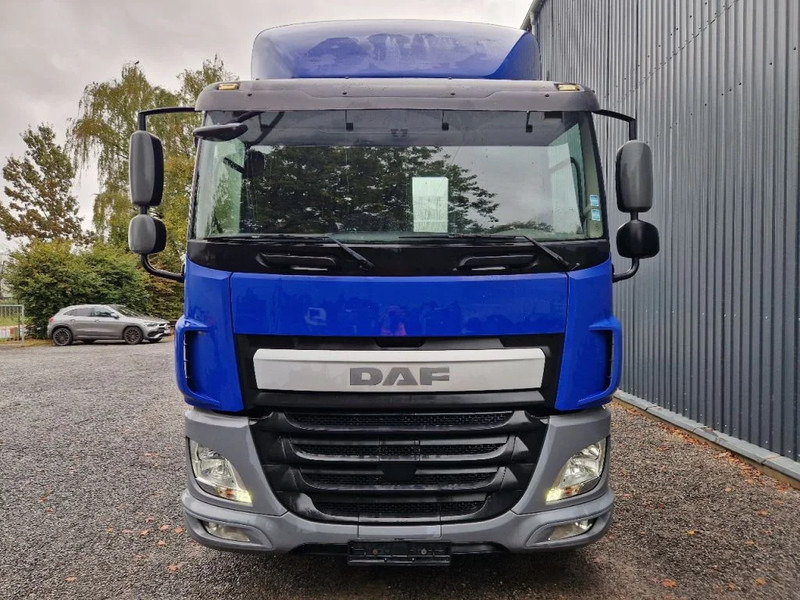 DAF CF 400 EURO 6 / RETARDER - Cabeza tractora: foto 2 DAF CF 400 EURO 6 / RETARDER - Cabeza tractora: foto 2