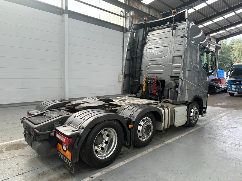 Volvo FH 13.460 Globetrotter / 6x2 / VEB / 469612 km / EURO 6 /PTO - Cabeza tractora: foto 4 Volvo FH 13.460 Globetrotter / 6x2 / VEB / 469612 km / EURO 6 /PTO - Cabeza tractora: foto 4