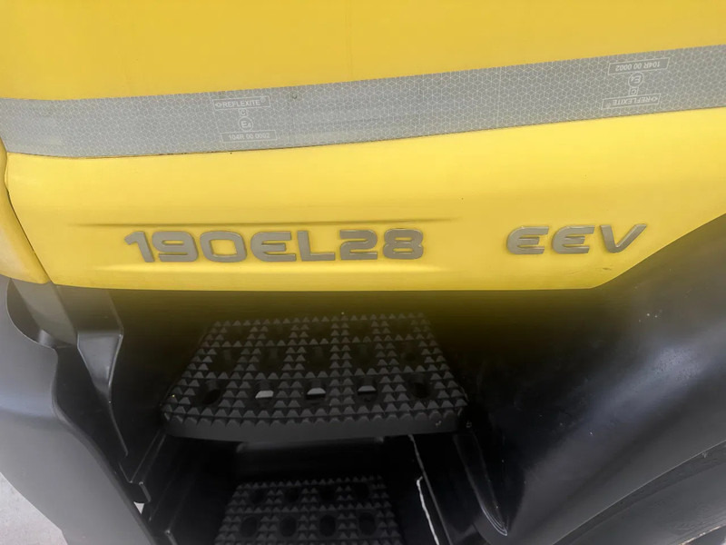 Iveco Eurocargo 190EL28 EURO 5 EEV 272000 km - Camión caja cerrada: foto 3 Iveco Eurocargo 190EL28 EURO 5 EEV 272000 km - Camión caja cerrada: foto 3