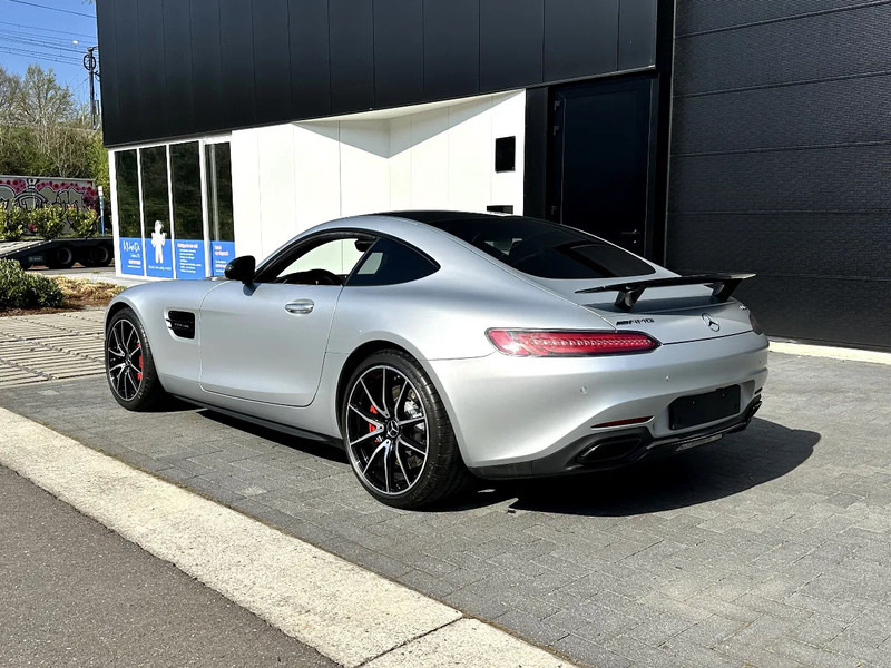 Mercedes-Benz AMG GT S / V8 4.0 L Biturbo (M178) - Coupé: foto 4 Mercedes-Benz AMG GT S / V8 4.0 L Biturbo (M178) - Coupé: foto 4