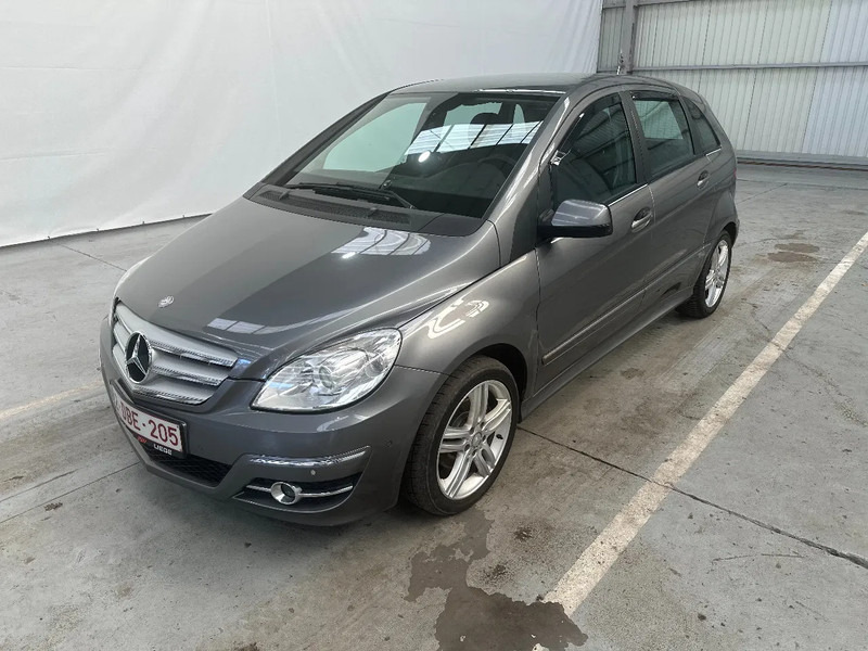 Mercedes-Benz B-Klasse 180 - Coche: foto 2 Mercedes-Benz B-Klasse 180 - Coche: foto 2