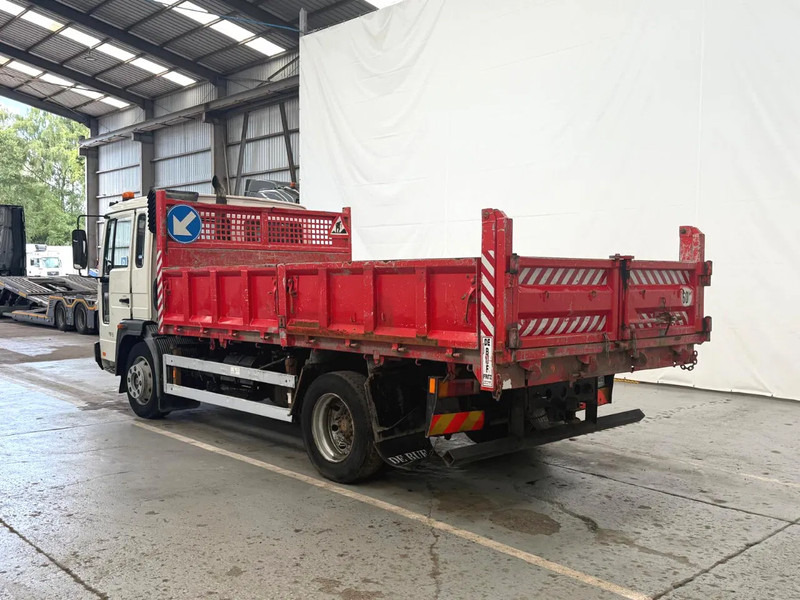 Volvo FL 611 - Camión volquete: foto 3 Volvo FL 611 - Camión volquete: foto 3