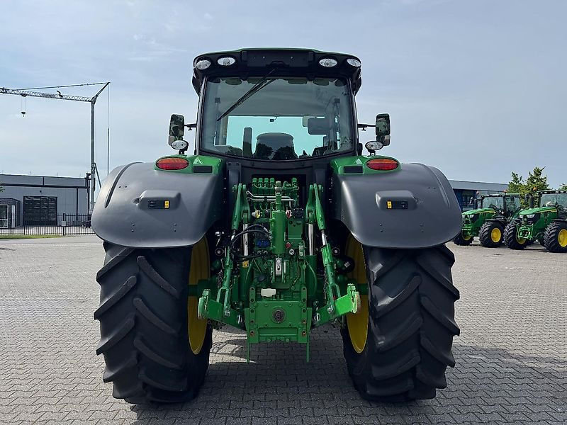 John Deere 6R175 AP 50KM COMMAND-PRO 2023 895 UUR!!! - Tractor: foto 3 John Deere 6R175 AP 50KM COMMAND-PRO 2023 895 UUR!!! - Tractor: foto 3