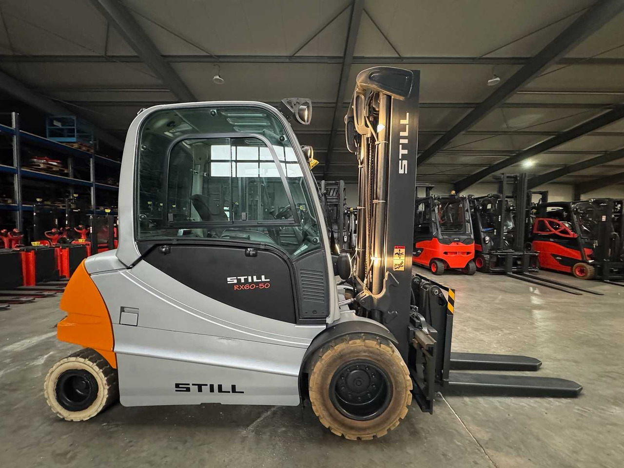 10/2025 SERVICE + UVV 11/2026 STILL RX60-50 5.000KG TRIPLEX 538CM 3.+4. VALVE ELECTRIC FORKLIFT 19.241 HOURS - Carretilla elevadora: foto 4 10/2025 SERVICE + UVV 11/2026 STILL RX60-50 5.000KG TRIPLEX 538CM 3.+4. VALVE ELECTRIC FORKLIFT 19.241 HOURS - Carretilla elevadora: foto 4