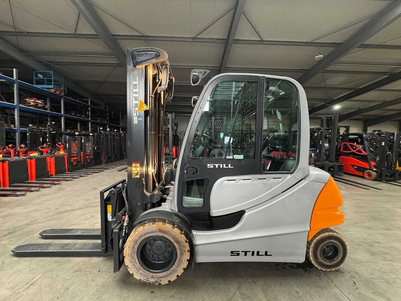 10/2025 SERVICE + UVV 11/2026 STILL RX60-50 5.000KG TRIPLEX 538CM 3.+4. VALVE ELECTRIC FORKLIFT 19.908 HOURS - Carretilla elevadora: foto 2 10/2025 SERVICE + UVV 11/2026 STILL RX60-50 5.000KG TRIPLEX 538CM 3.+4. VALVE ELECTRIC FORKLIFT 19.908 HOURS - Carretilla elevadora: foto 2