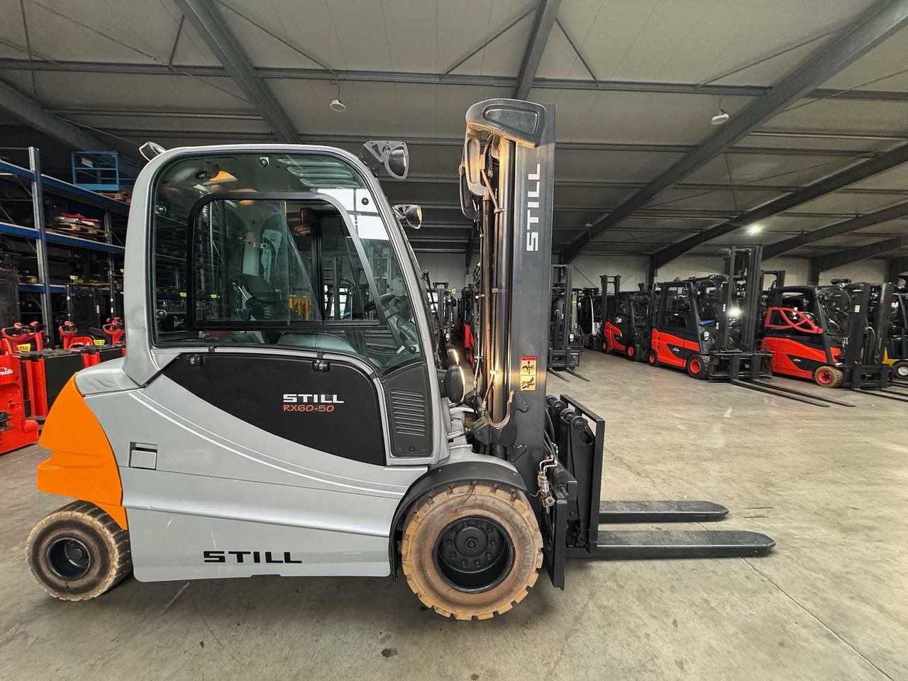 10/2025 SERVICE + UVV 11/2026 STILL RX60-50 5.000KG TRIPLEX 538CM 3.+4. VALVE ELECTRIC FORKLIFT 19.908 HOURS - Carretilla elevadora: foto 5 10/2025 SERVICE + UVV 11/2026 STILL RX60-50 5.000KG TRIPLEX 538CM 3.+4. VALVE ELECTRIC FORKLIFT 19.908 HOURS - Carretilla elevadora: foto 5