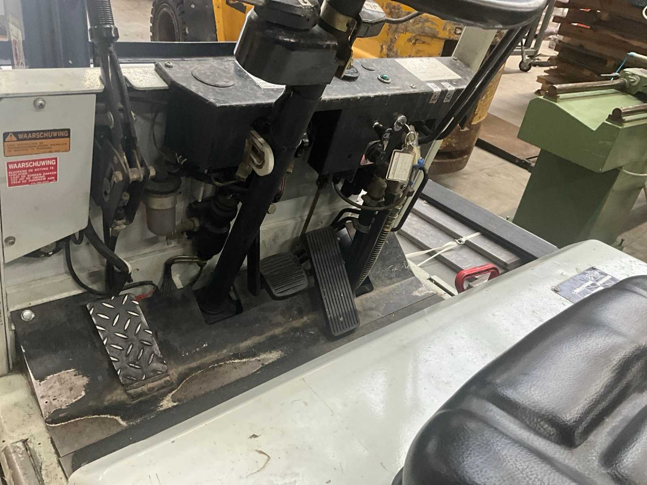 Carretilla elevadora 1991 KOMATSU FB13M-2 FORKLIFT: foto 8