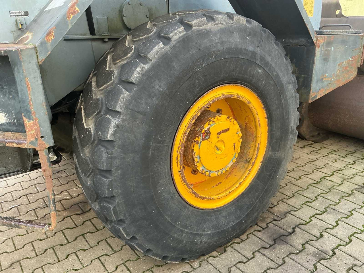 Cargadora de ruedas 1995 WORK ETHIC WG35B SHOVEL: foto 12 Cargadora de ruedas 1995 WORK ETHIC WG35B SHOVEL: foto 12